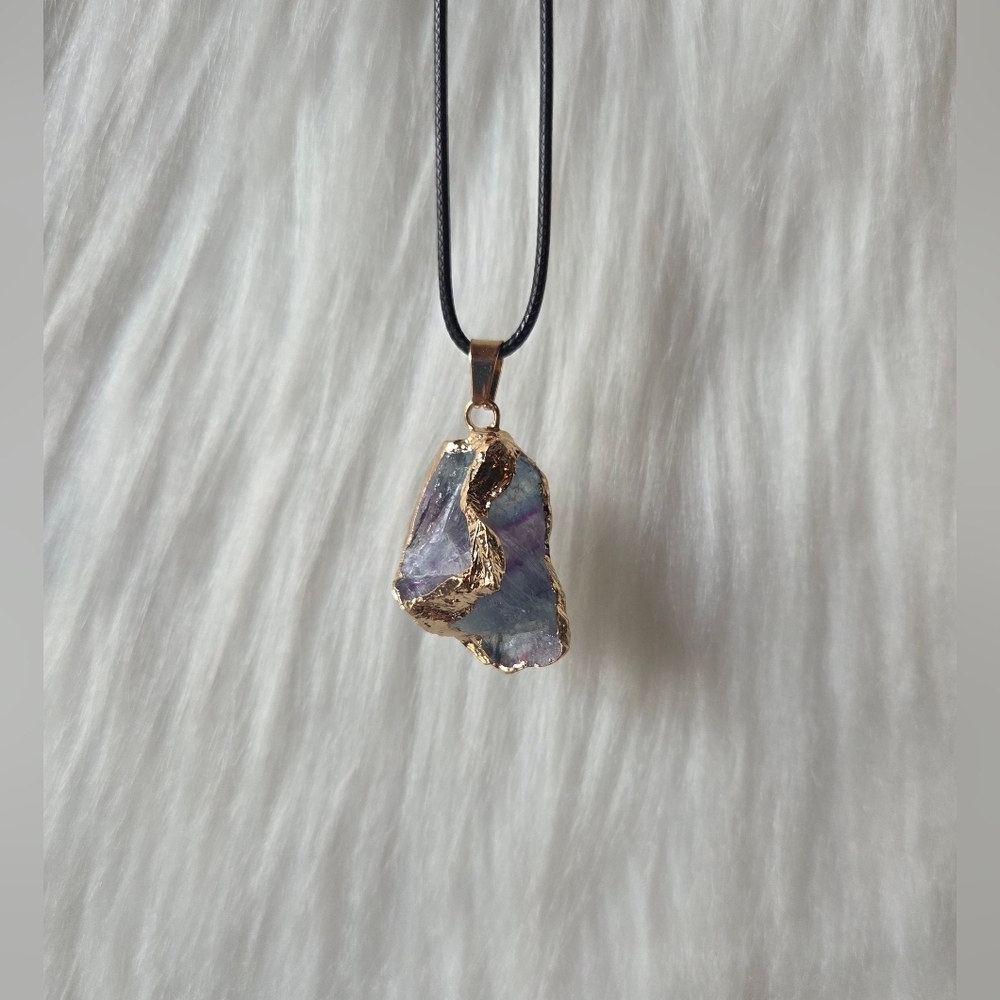 Hearth & Stone Co. Natural Uncut Flourite Pendant W/ Leather Rope & Gold Foils - Picture 4 of 8